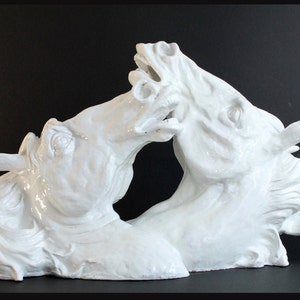 1960s Italian Faience (61x24x40cm) Hollywood Regency terracotta horse sculpture. Excellent piece