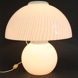 Large Vintage by VeLuce Murano glass (48Heightx43cm)  Mushroom table lampshade ITALY 1970s. Mid century retro décor in mint condition!