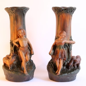 SET // Art Nouveau by G. Citti - Frères &quot;CF&quot; Paris / Signed Jardiniere (22Hx 26x 15cm) Original antique décor in excellent condition.