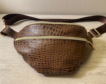 Leather Fanny Pack, Unisex Crossbody Bag, Premium Crocodile Style Leather Travel Bum Bag