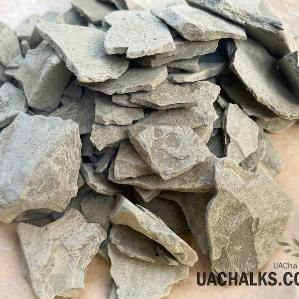 Blue Cambrian Clay lumpy from 200 gram to 1 kg Wholesale