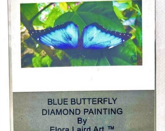 Arte de punto de diamante de mariposa azul