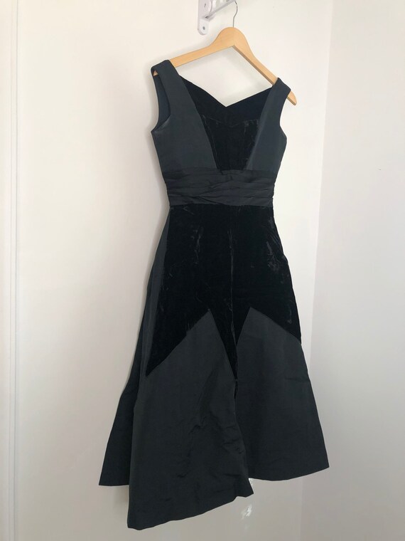 1950s Vintage Black Velvet Starburst Dress by Smar