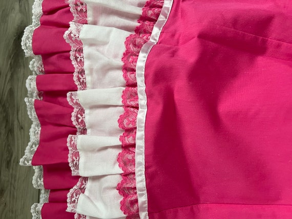 Vintage Pink Ruffles Cotton and Lace Circle Squar… - image 7