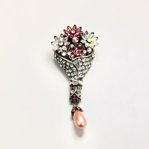 Heidi Daus Beautiful Bouquet Crystal Accented Pin Brooch