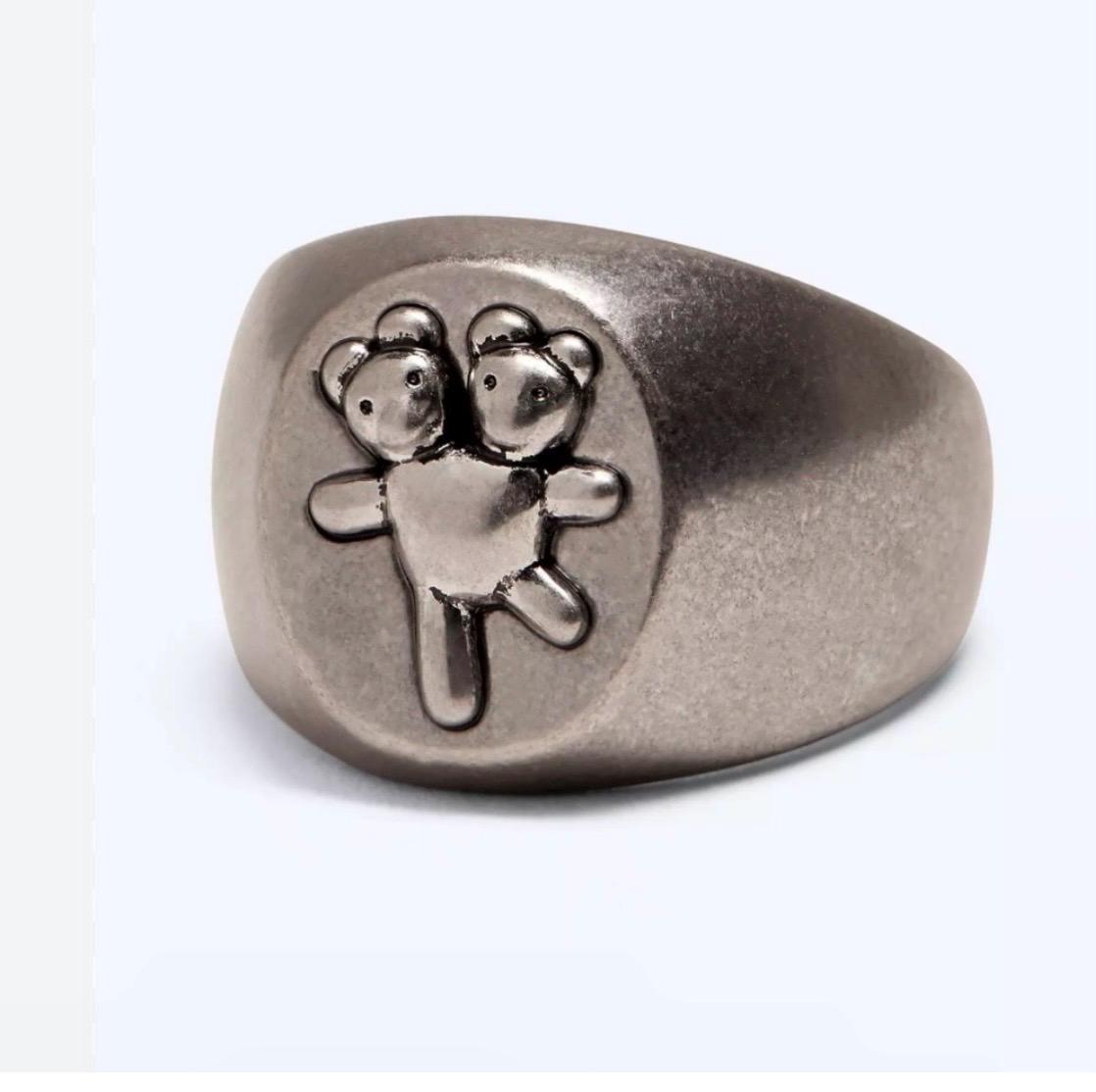 Heaven by marc jacobs safety pin ピアス 2025年最新】Heaven by marc jacobs ピアスの人気アイテム