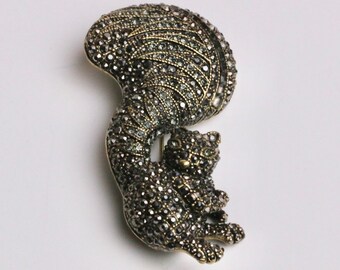 Heidi Daus Happy Squirrel Crystal Swarovski Pin Brooch