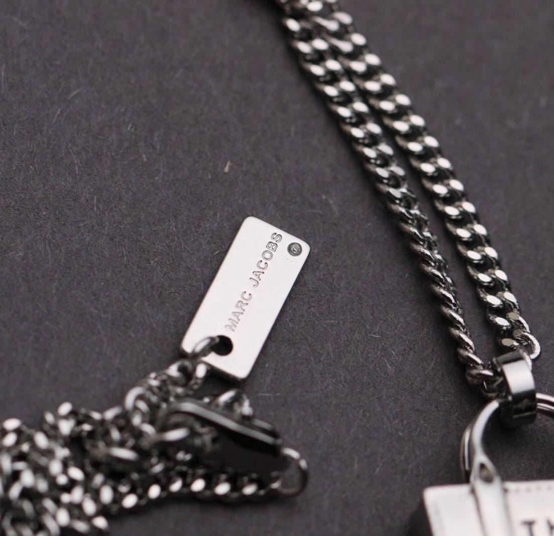 Marc Jacobs the Tote Bag Necklace - Etsy