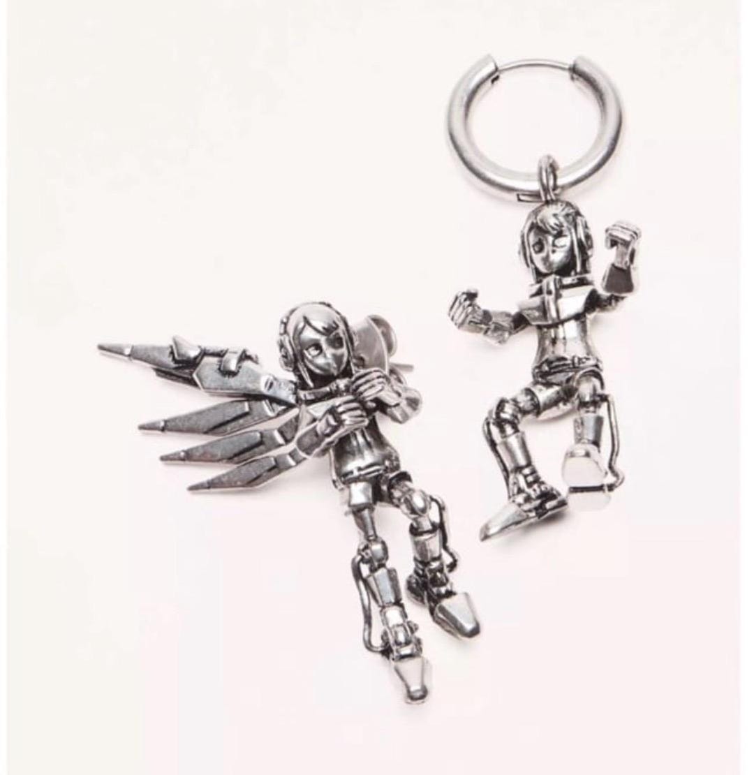 heaven by Marc Jacobs キーガンダ ッカーピアス il_1080xN.6400502604_odql.jpg