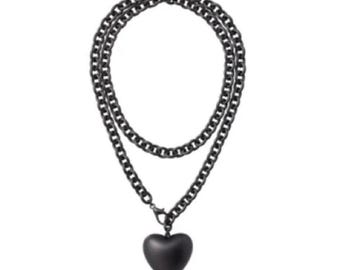 Roxanne Assoulin The Puffy Heart Necklace in Black