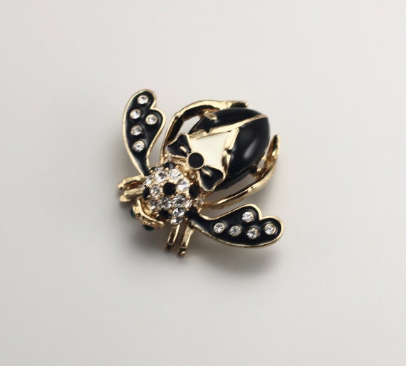 Joan Rivers Tuxedo Bee Pin - image 5