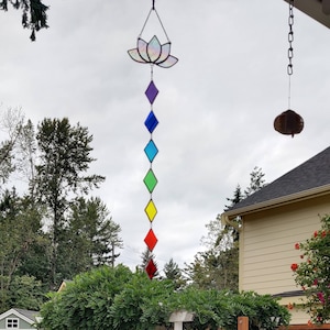 Stained glass chakra suncatcher, lotus Chakra window decoration, lotus chakra Suncatcher, glass art, glass chakra, yoga gift