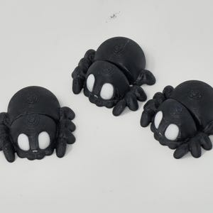 Articulated Spider Fidget  – 3D Printed Sensory Toy for Stress Relief, Cute Flexible Spider Gift for Kids & Adults