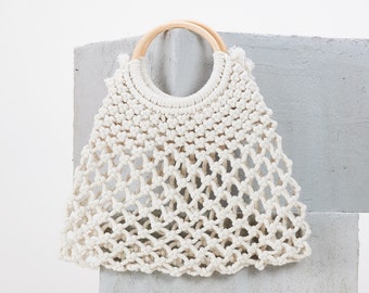 Wooden Handle Knit Bag