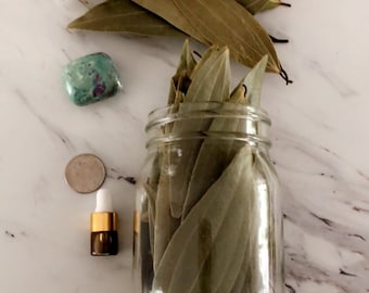 Bay Leaf MONEY Manifestation Kit - (20 Whole Bay Leaves + Abundance Oil)