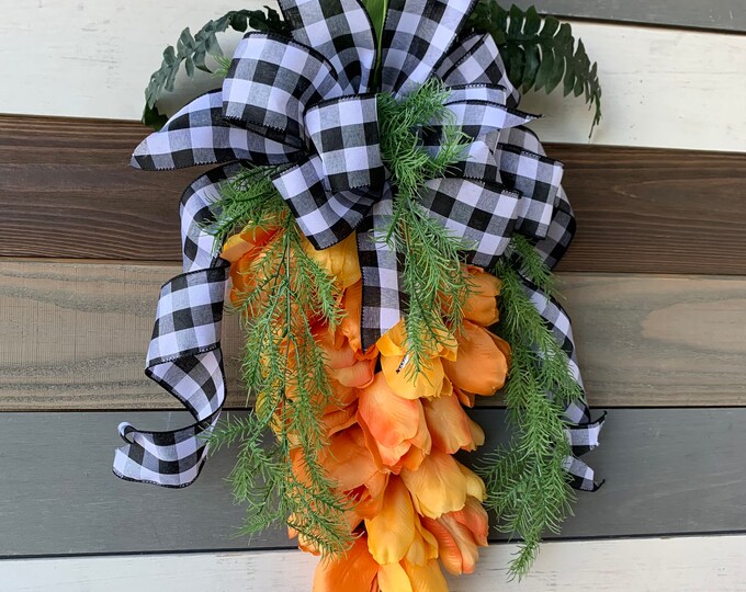 Carrot Swag Carrot Wreath Easter Carrot Wreath Tulip Carrot Etsy