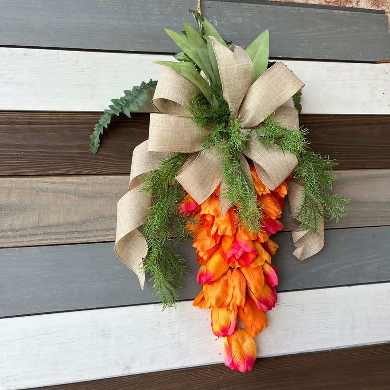 Tulip carrot door hanger, carrot wreath, tulip carrot swag, tulip carrot door hanger, Easter tulip swag, spring decor, Easter decor, tulip image 2