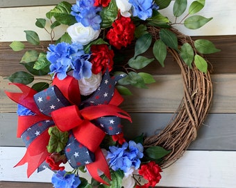 Patriotic wreath, front door wreath, Memorial Day wreath, Labor Day wreath, Fourth of July wreath, American wreath, spring wreath, Americana