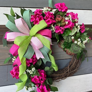 Geranium wreath, spring wreath, summer wreath, Easter wreath, pink geranium wreath, front door wreath, geraniums pink