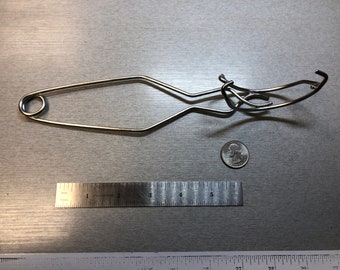 Small Whip Tong fits 1 3/4" 2 1/4" 3" 4" & 5" Approximatly 9" Tongs