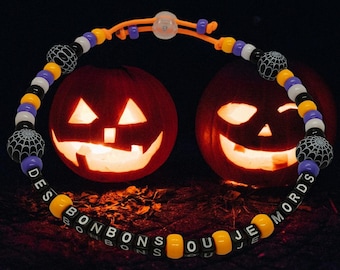 Halloween Trick or Treat Necklace | Woof Leash