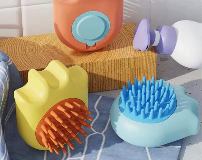 Brosse de bain moussante en silicone pour chien