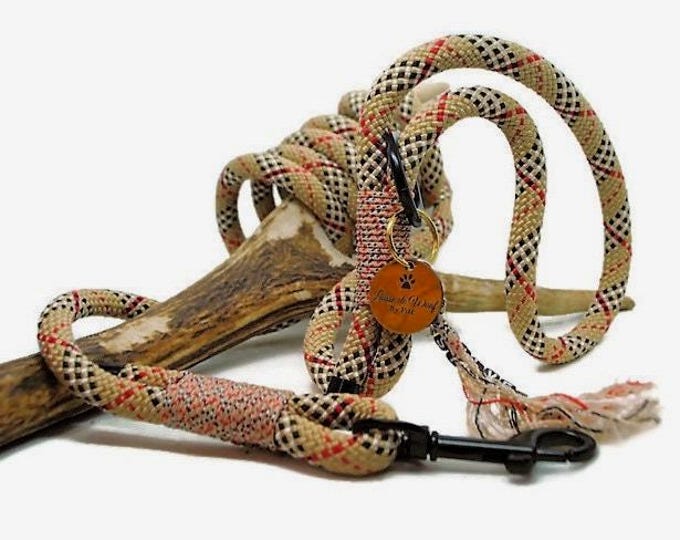 Woof Leash - Beige Tartan Leash in 10mm Paracord