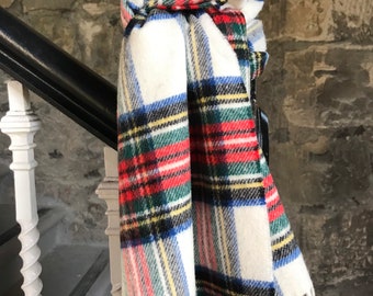 Écharpe en laine Écharpe en laine d’agneau Tartan Check, Super Soft, Fabriqué en Irlande, Unisexe, Élégant, À la mode, Écharpe d’automne chaude, 100% Laine d’agneau