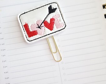 Valentine planner clip, valentine's, love planner clip, heart, pink and red valentine's paperclip, planner accessories, paper planner