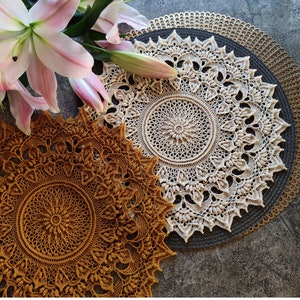 Pattern with photo tutorial for crochet doily Lily round. PDF crochet doily pattern. Step by step crochet tutorial. PDF digital download