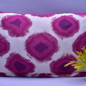 Ethno Ikat Design Kissenbezug 12 x 20 Zoll rosa Farbe Lumbar Kissenbezug Boho Kissenbezug Home Deco Kissenbezug Kissenbezug Kissenbezug