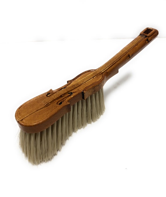 Plastic Dust Pan And Wood Violin Shape Cleaning Broom Brush Set 