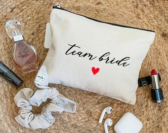 Cotton pouch - Team bride - Zippered | Gift idea for bachelorette party - Personalized bachelorette party bag pouch - Bag organizer for bachelorette party