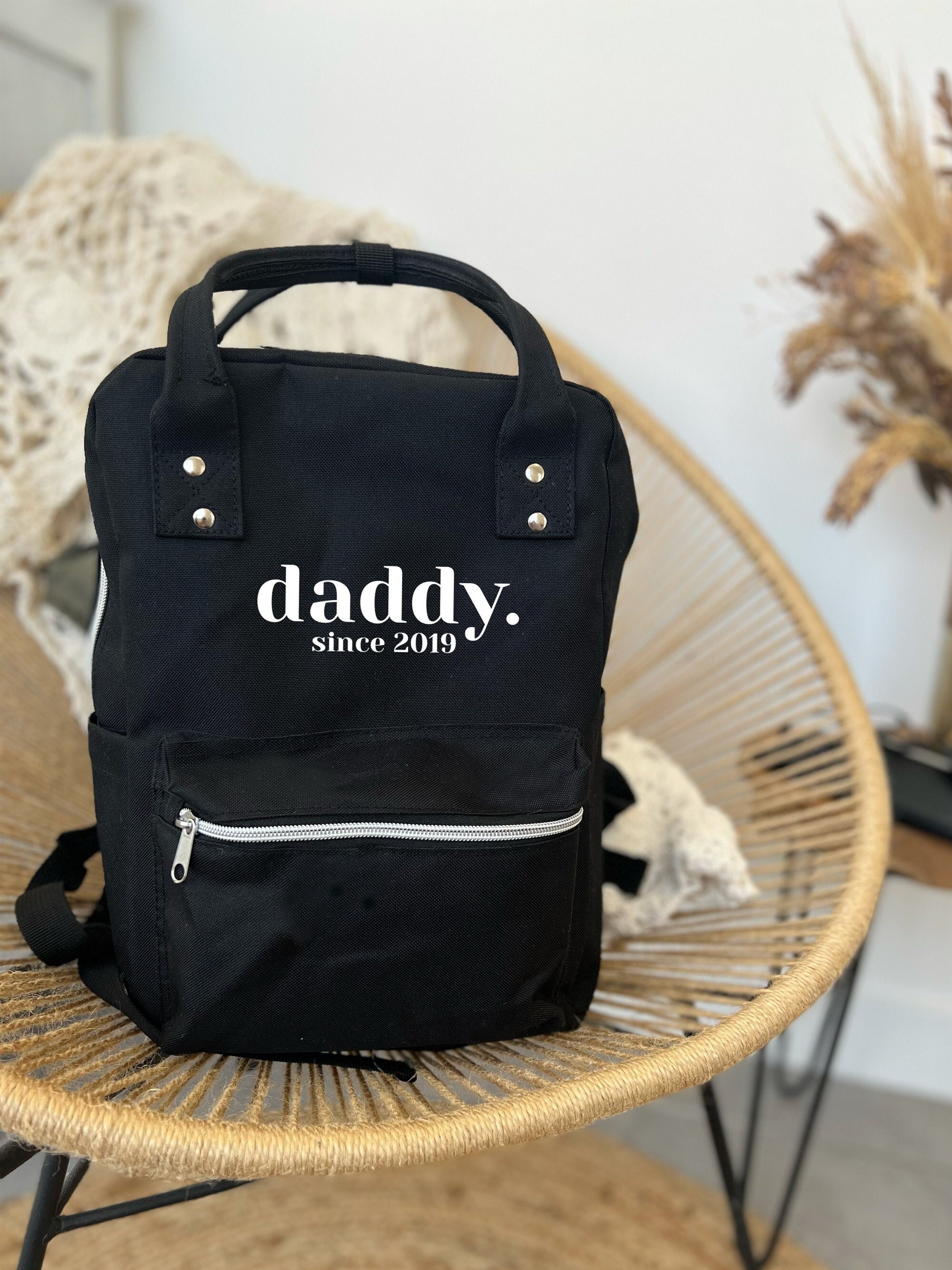 Custom Backpack for Dad - Daddy since Backpack - Adult Satchel - Father's  Day Gift - Daddy since - Satchel Bag - Man