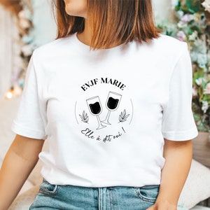 Personalized hen party t-shirt - She said yes! - EVJF - Bachelorette party - Team of the bride - T-shirt Future bride - Wedding
