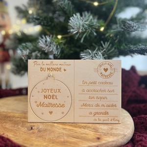 Weihnachtskarte aus Holz - Merry Christmas Mistress - Weihnachtspostkarte - Personalisierte Weihnachtskugel - Weihnachtsgeschenkidee - Weihnachtsdekoration
