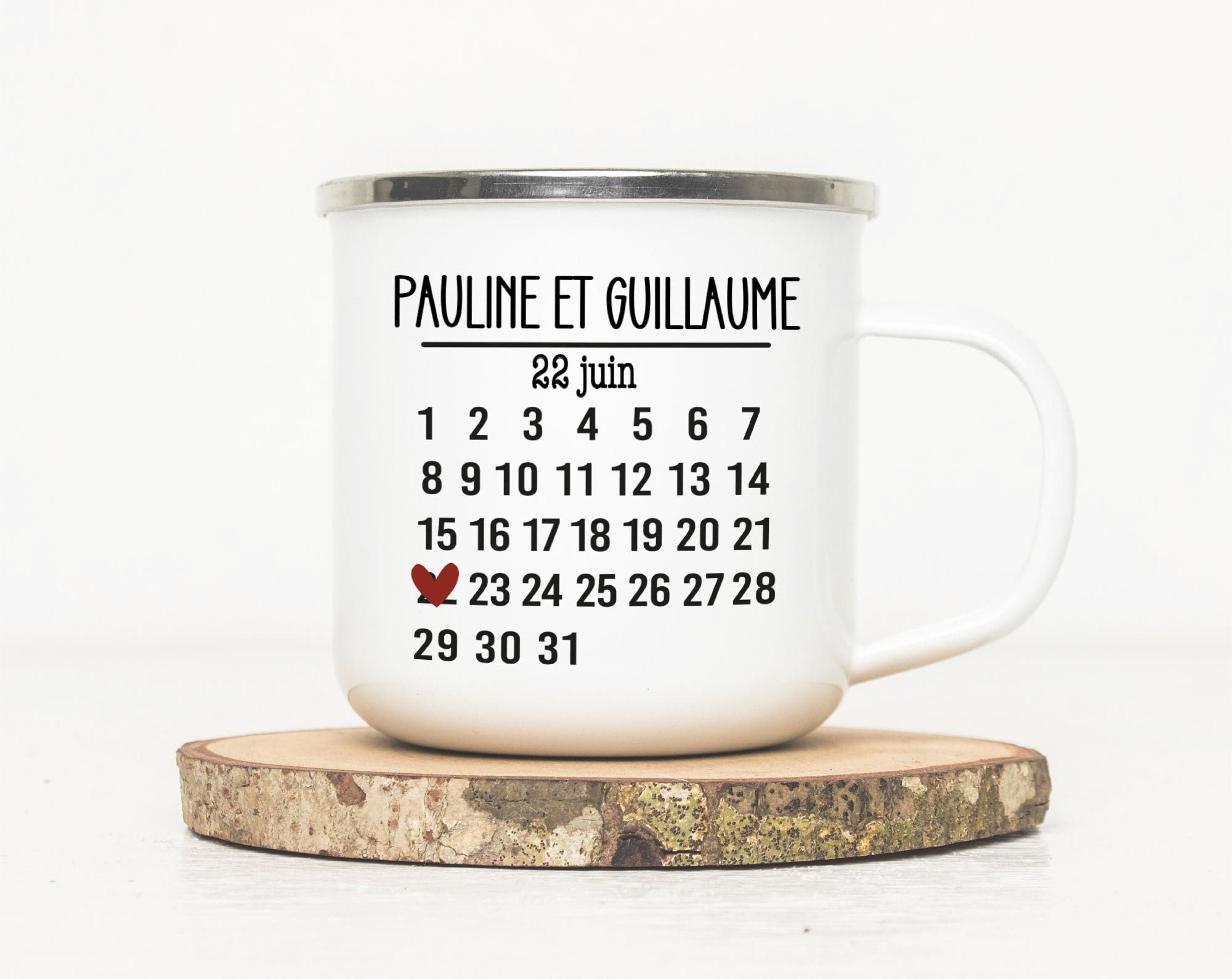 Mug en Métal Émaillé Personnalisé - Calendrier Couple Saint Valentin Tasse Pour L'amour Cadeau de Sa