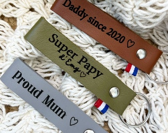 Porte clés personnalisé cuir |  Porte clef de la fête des grands pères - Idée cadeau personnalisée papi - Bijou personnalisable pour papy