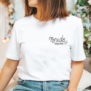 Bachelorette Party T-Shirt - Bride Squad - Bachelorette Party - Bride&#39;s Team - Future Bride T-Shirt - Hochzeit
