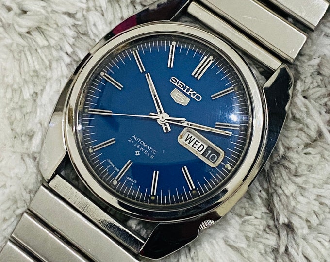 Vintage Seiko 5 Automatic 21 Jewel Movement No.6119-8470 Day/date Men's