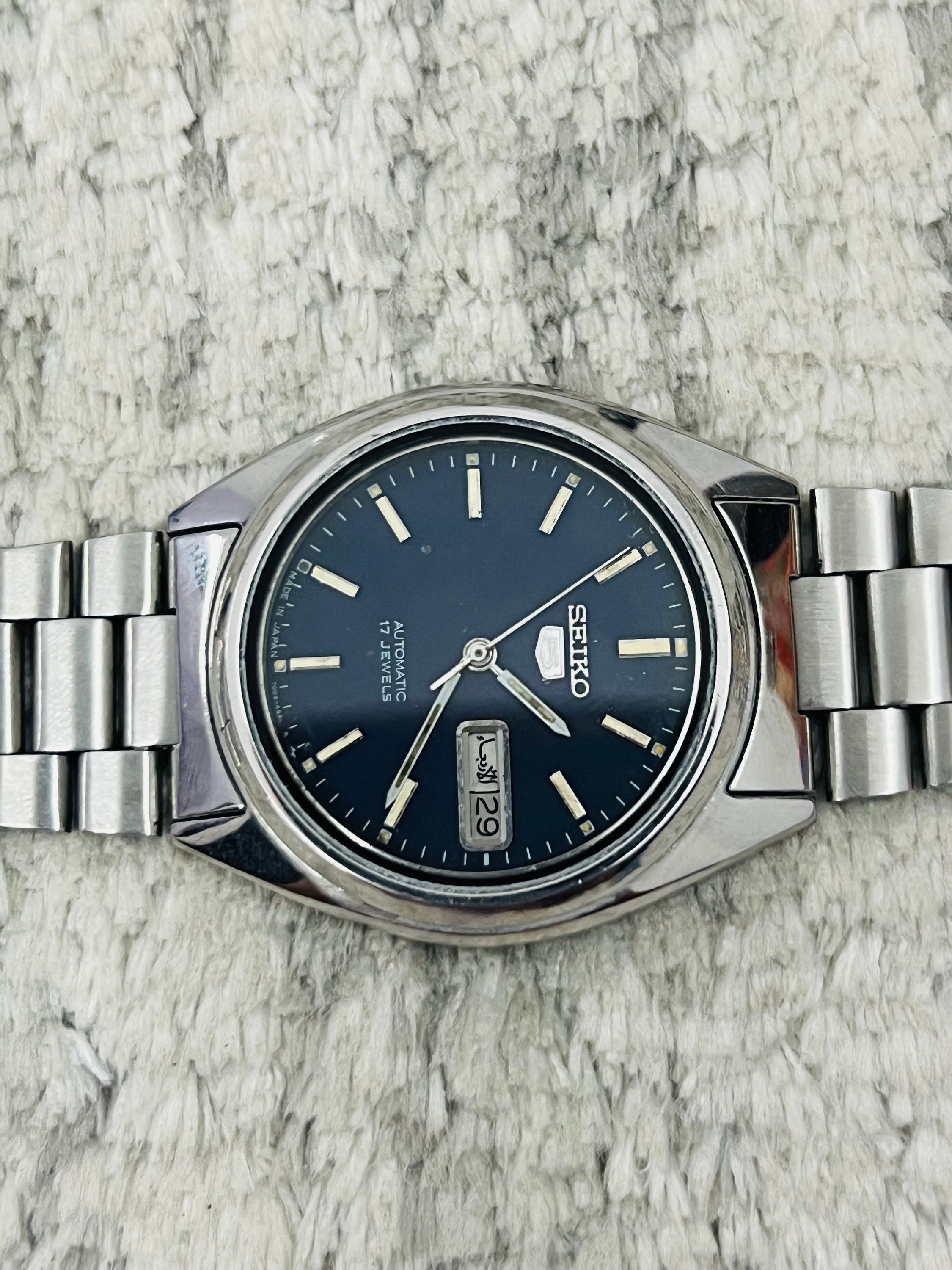 Vintage Seiko 5 Automatic Movement No.7009-6001 Blue Dial Day/date