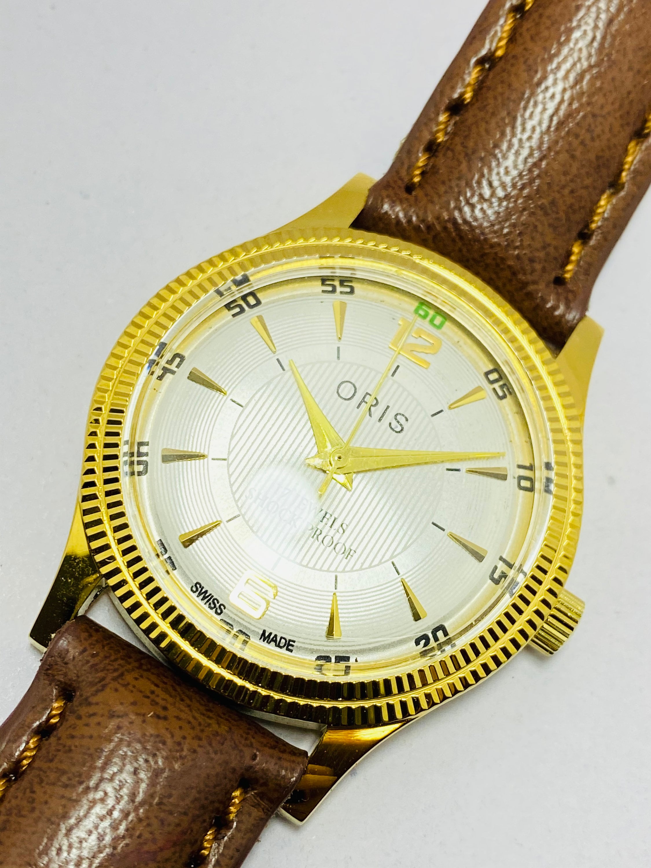 ヴィンテージ ORIS 手巻きメンズウォッチ、スイス製 17石 - Etsy 日本