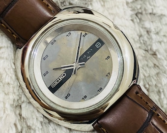 Vintage Seiko Automatic 17Jewel Movement No 7005-6000 @Date Men's Wrist Watch