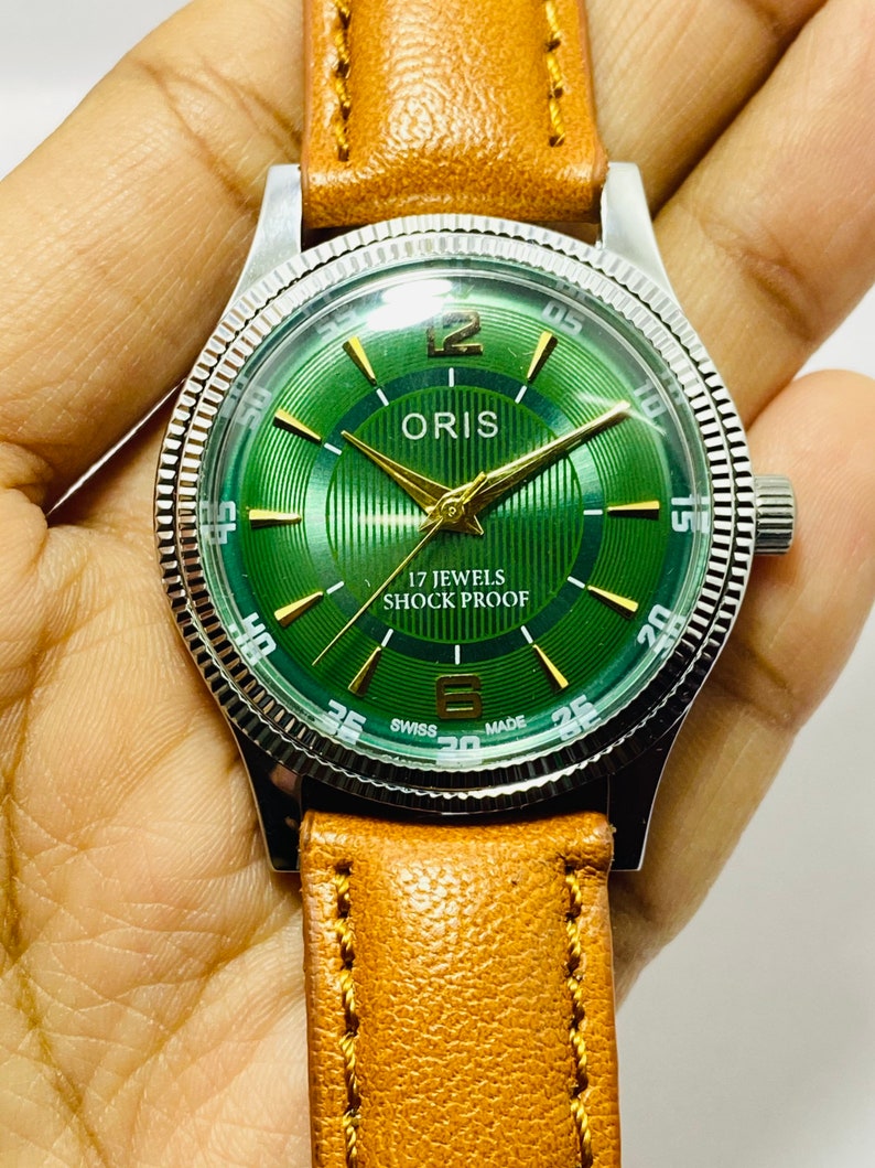 Orologio da polso da uomo svizzero raro vintage ORIS con quadrante verde e movimento meccanico a carica manuale ST-96 immagine 1