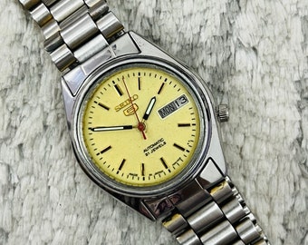 Vintage Rare Seiko 5 Automatic Movement No.7019-8180 Day/Date 21Jewels Men's Wrist Watch~ Japan Made~ Gift for him