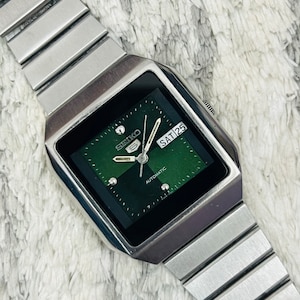 Vintage Seiko 5 Automatic Movement No.6309-5450 Green Dial Square