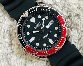 Vintage Seiko Diver Automatik 200M schwarzes Zifferblatt Datum und Tag 21 Juwelen Bewegung Nr. 7S26-0020 Herren Handgelenk