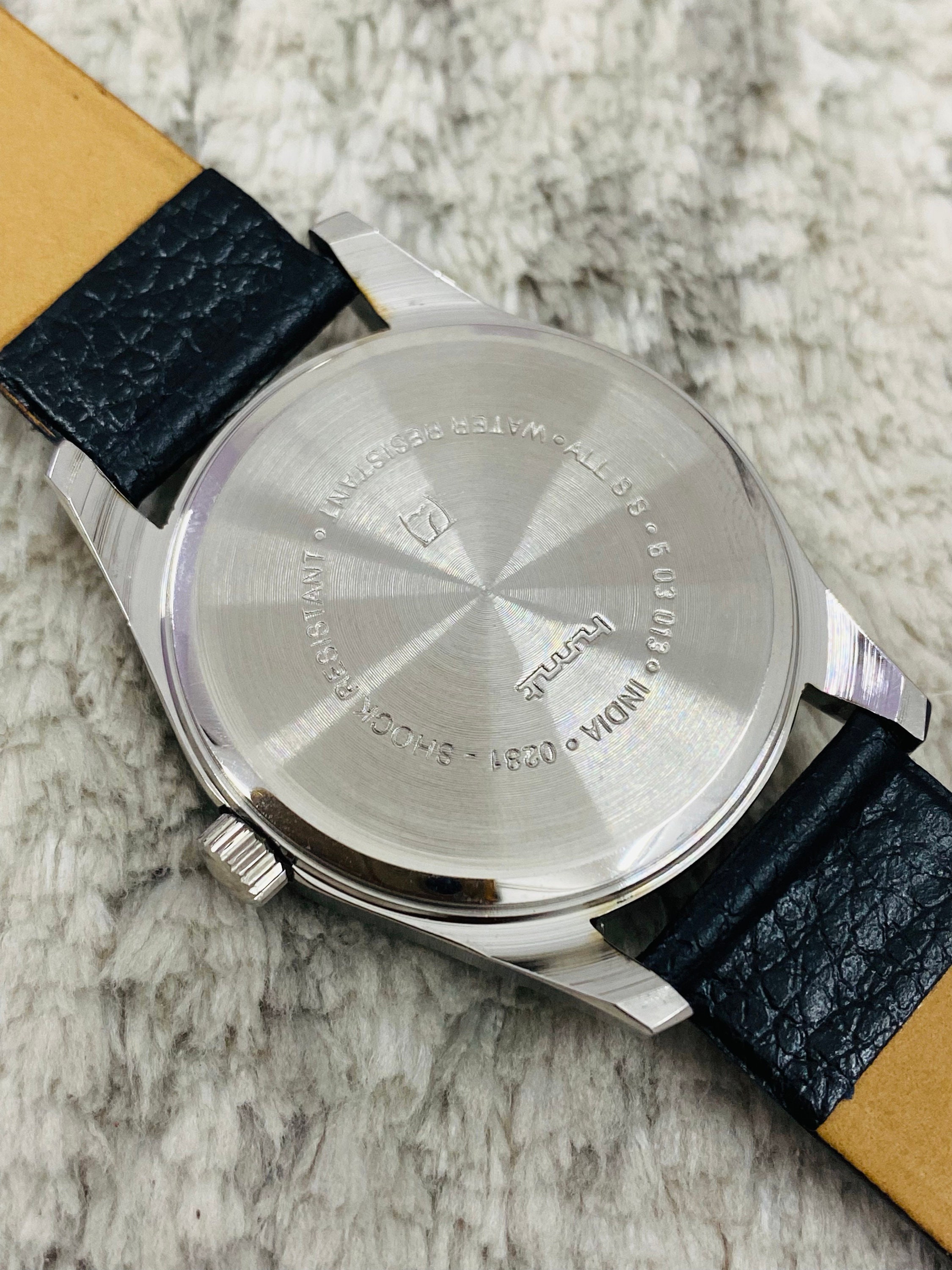 ヴィンテージHMT Janata機械式手巻きブラックダイヤル17ジュエル腕時計