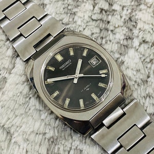 Vintage Seiko Mechanical Automatic watch Black Dial Movement No.7005-8180 @Date 17Jewels Men&#39;s Wrist Watch