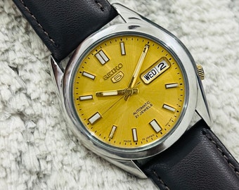 Vintage Original Seiko 5 Automatic Golden Dial 21Jewels Movement No 7S26-03B0 Day/Date With Transparent Back Men's Wrist Watch~ Japan Made